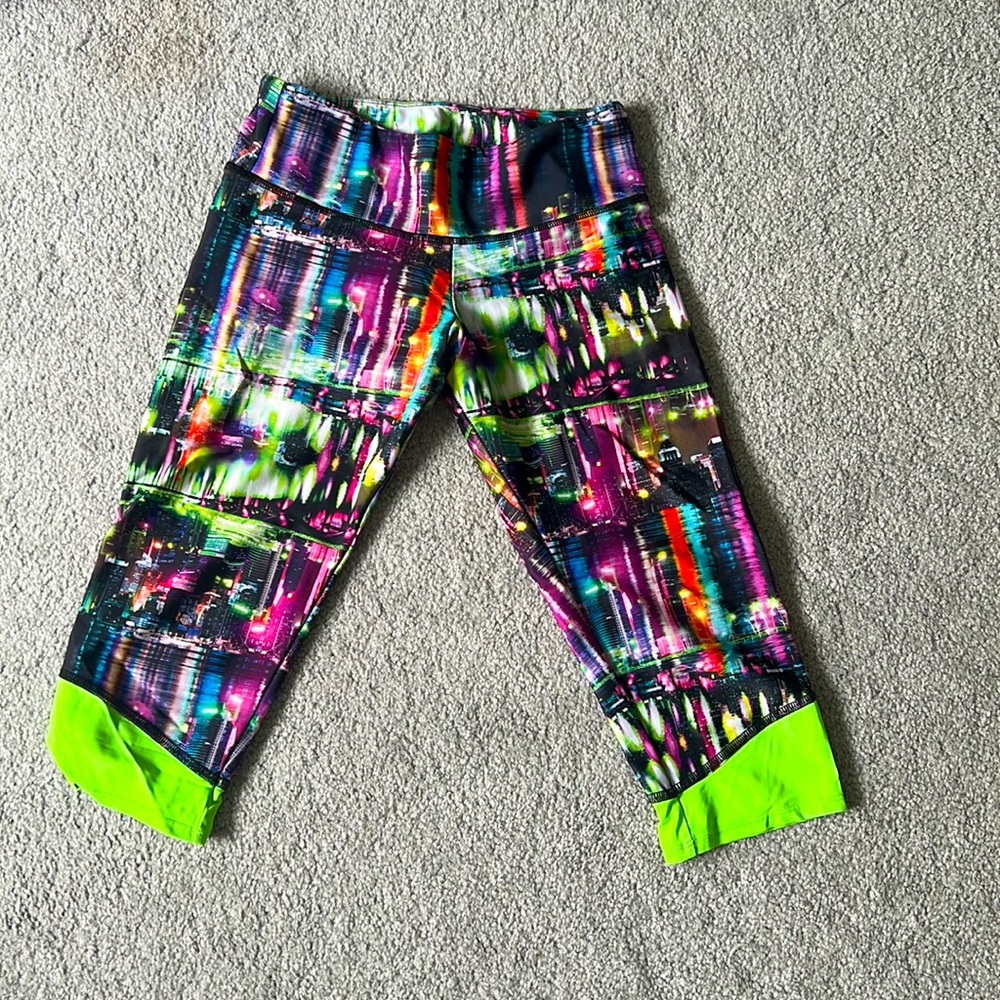 Onzie Cityscape Leggings